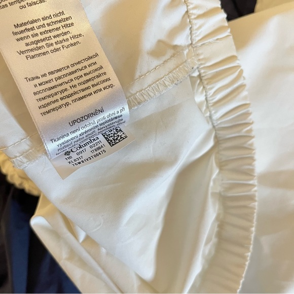 COLUMBIA Colour-block Pullover Windbreaker, Blue/White,  M - Picture 9 of 9